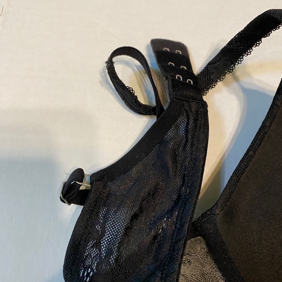 Victoria’s Secret Lot of black Lacey Bra/panty Set - Picture 6 of 8